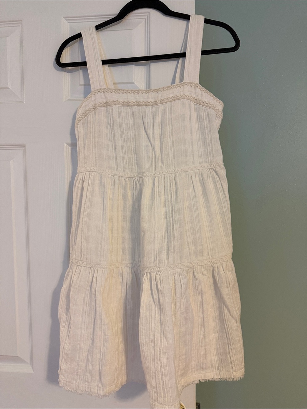 Tommy Bahama Cream Textured Tiered Sundress or Swimsuit Coverup with Lace Trim - Picture 2 of 8